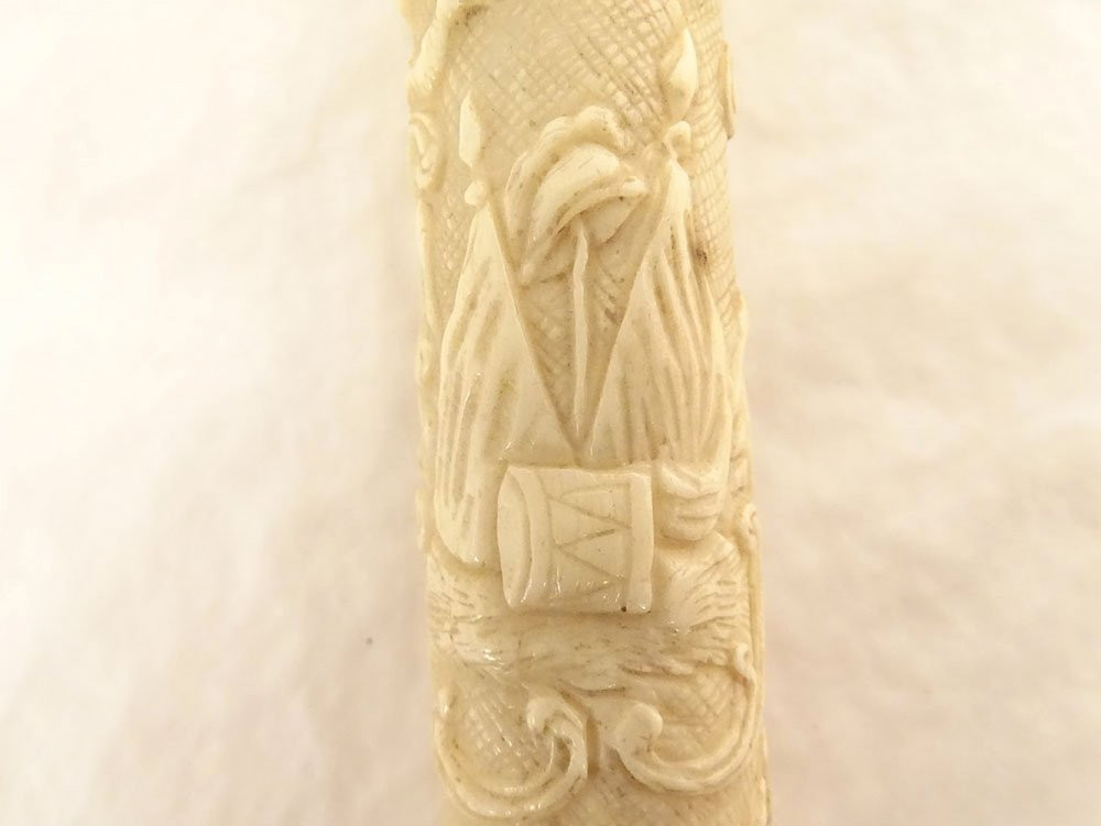 Etui message billet doux os sculpté Dieppe chien fleurs fruits drapeaux XIXè-photo-3