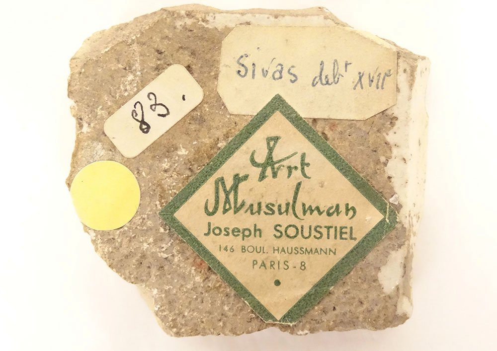 Fragment carreau céramique ottomane Sivas séraphin Joseph Soustiel XVIIè-photo-4