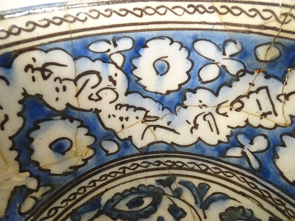 Grand bol coupe céramique perse décor épigraphique Safavide Soustiel XVIIè-photo-2