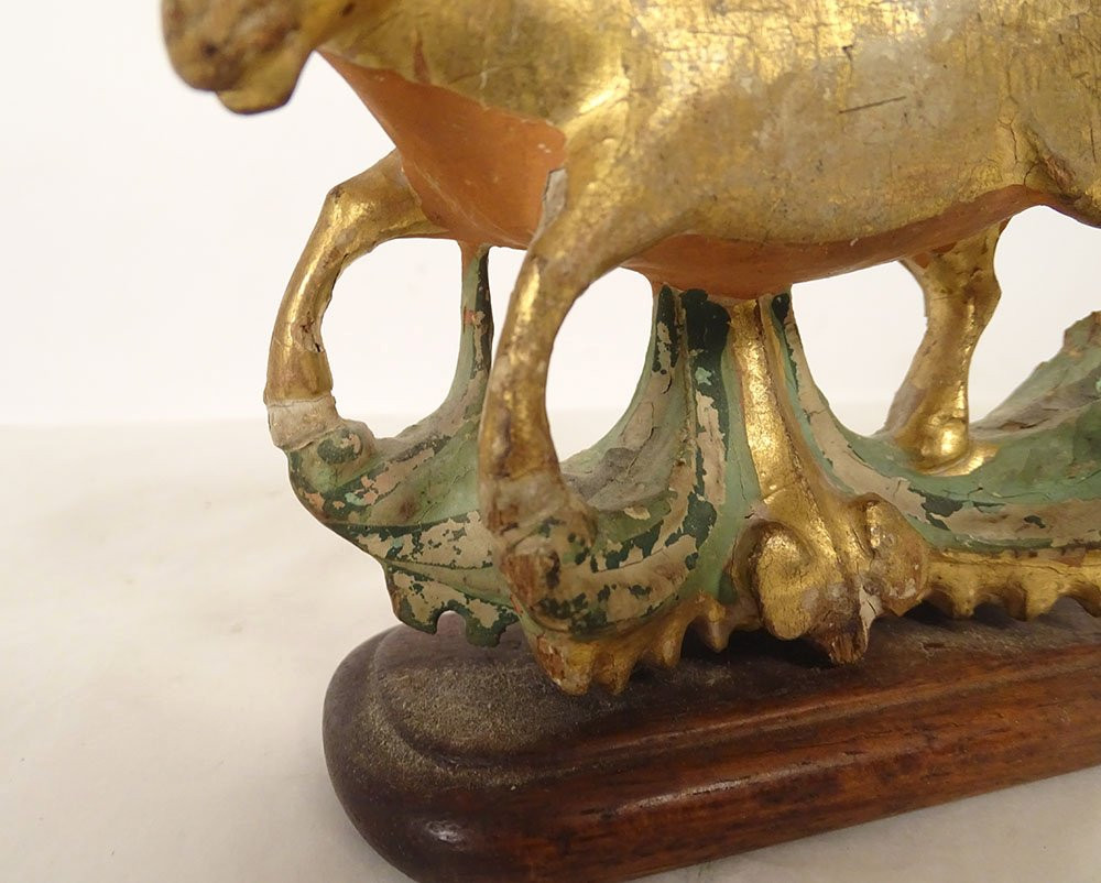 Petite sculpture cheval chinois bois sculpté laqué doré Qing Chine XVIIIème-photo-1