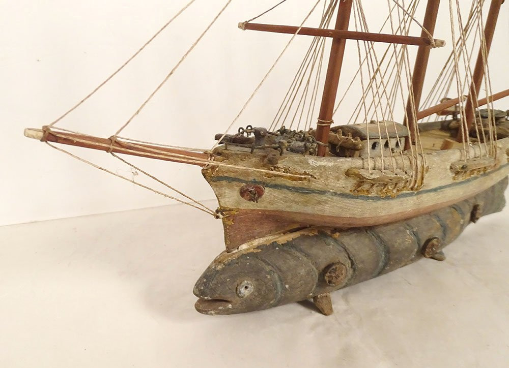 Model Of A Three-masted, Carved Wooden Sperm Whale Fishing Boat, Souvenir Globe, 19th Century-photo-3