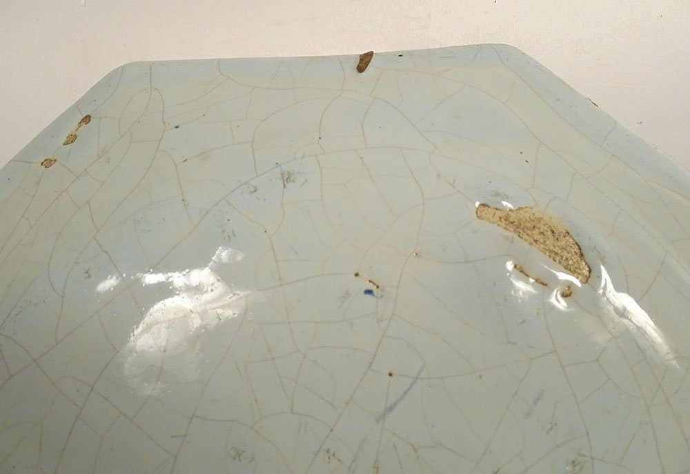 Grand plat octogonal faïence Rouen décor camaïeu bleu panier fleuri XVIIIè-photo-1