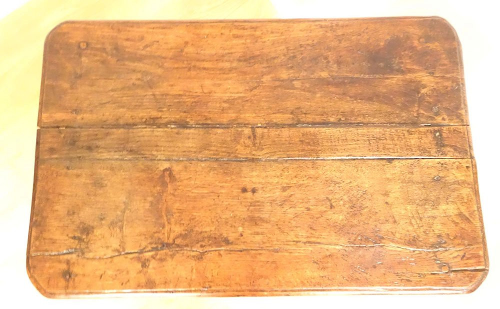 English Lowboy Table In Carved Oak, England, George I Period, 18th Century-photo-3