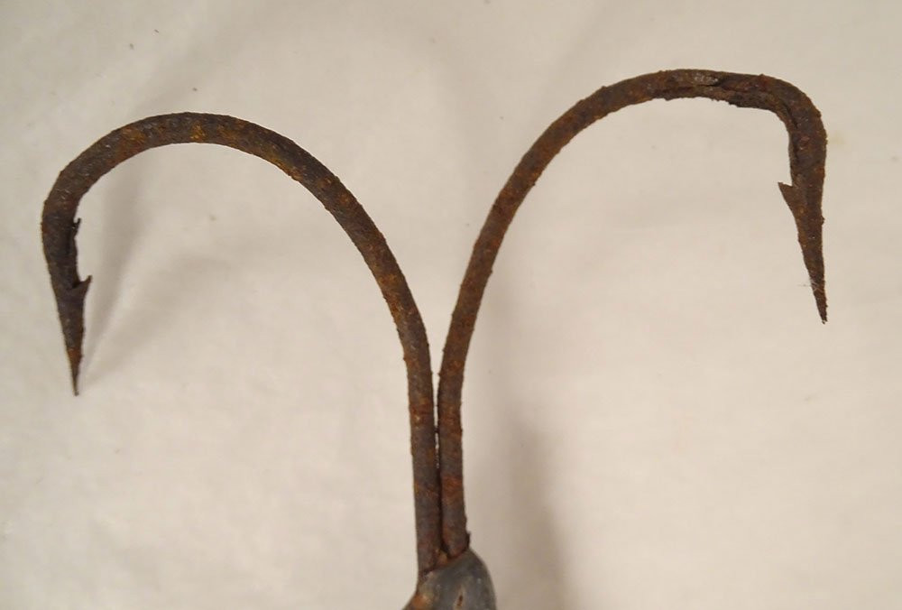 Hameçon plomb pêche à la morue Terre-Neuve Art Populaire objet marine XIXè-photo-1
