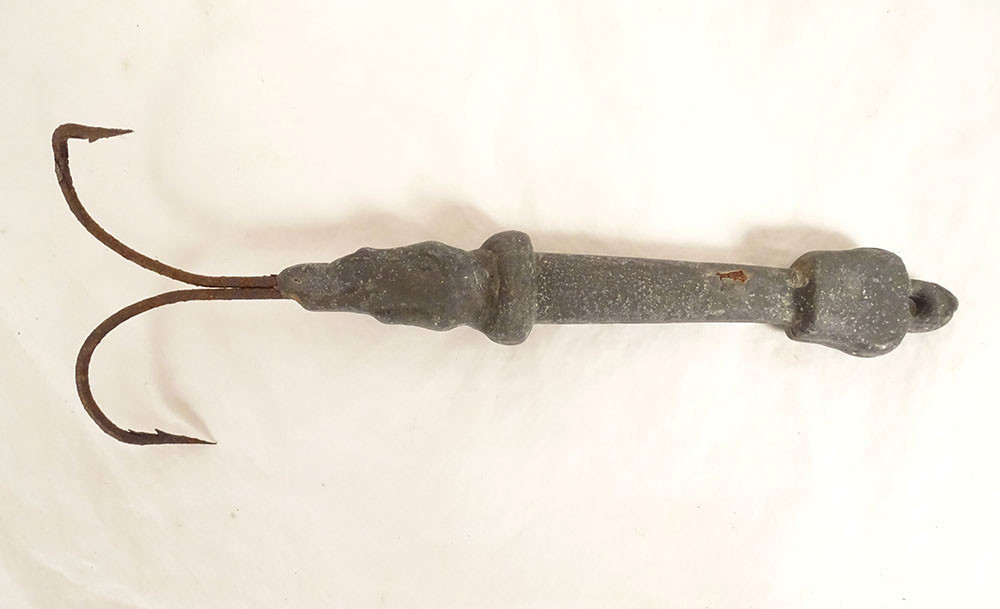 Hameçon plomb pêche à la morue Terre-Neuve Art Populaire objet marine XIXè