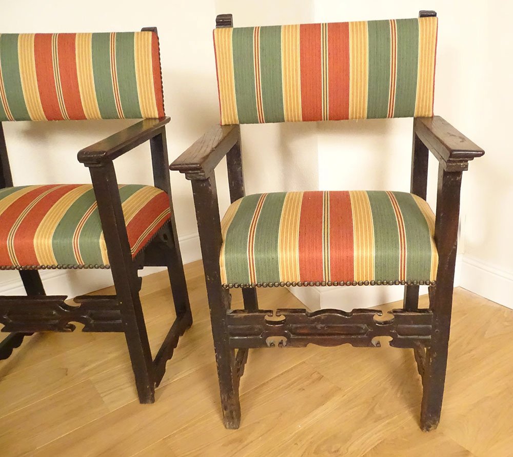 Paire fauteuils espagnols chaises à bras chêne sculpté Haute Epoque XVIIème-photo-2