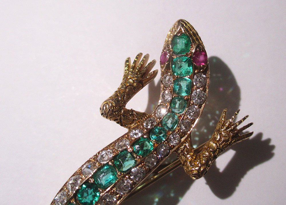 Broche victorienne lézard salamandre or 14K diamants émeraudes rubis XIXè-photo-4