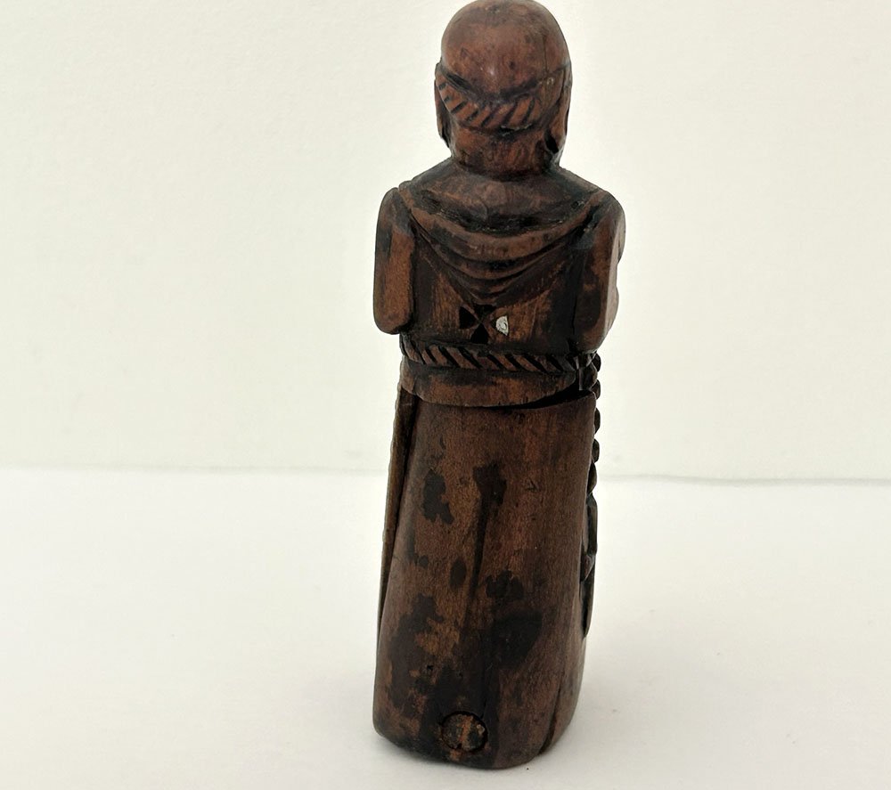 Erotic, Risqué Snuff Box, Carved Wood, Depicting A Praying Monk; 19th-century Folk Art-photo-6