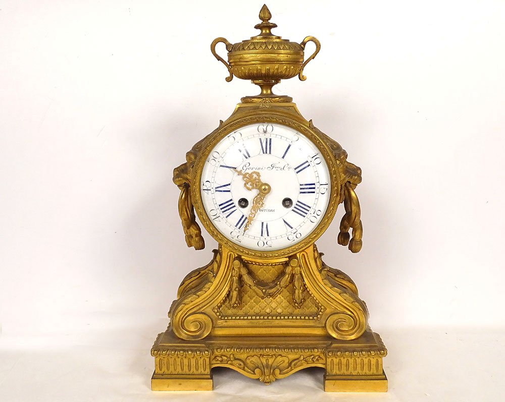 Louis XVI-style Gilded Bronze Clock With Lion-muzzle Cups By Gorini, Napoleon III Period, 19th Century
