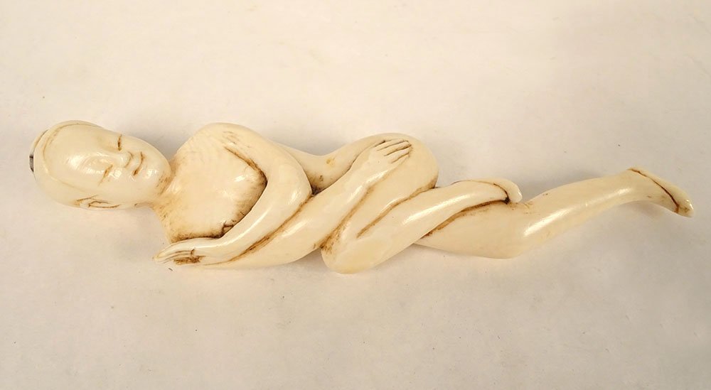 Carved Ivory Statuette Of A Female Doctor, Nude Woman, China, Qing Dynasty, 19th Century