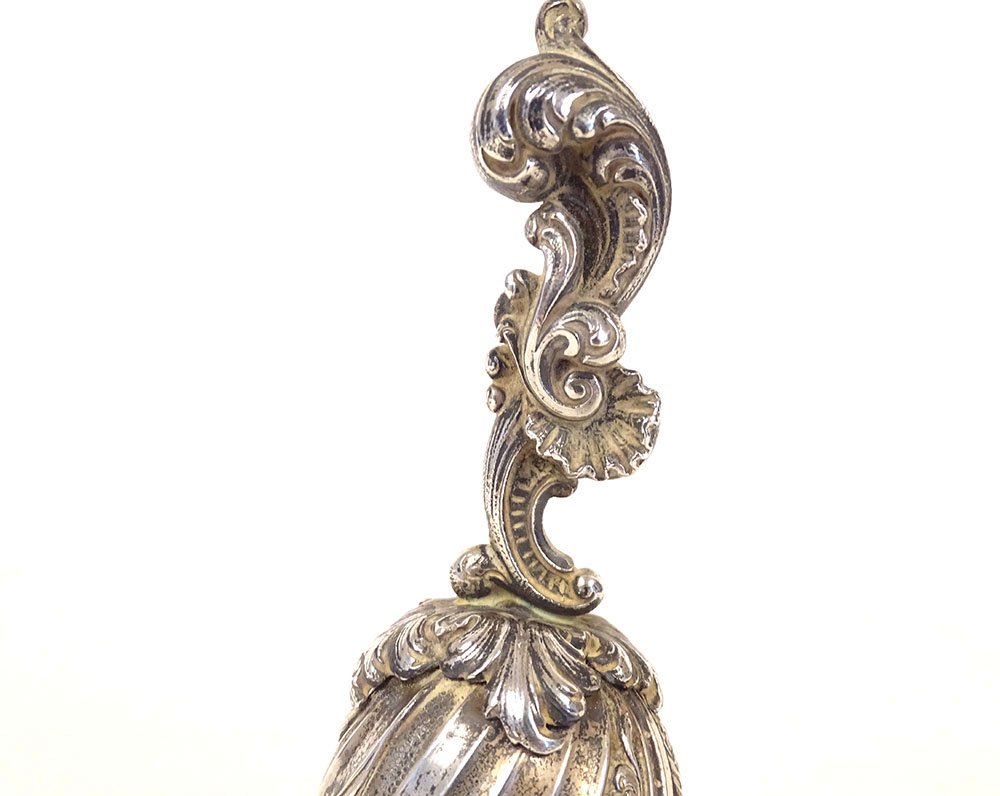 Solid Silver Table Bell, Minerva Design With Flowers And Foliage, 155.49 G, 19th Century-photo-2
