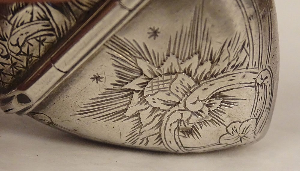 Small Solid Silver Heart-shaped Box, Used As A Reliquary And Vinegar Bottle, 17.37 G, 19th Century-photo-3