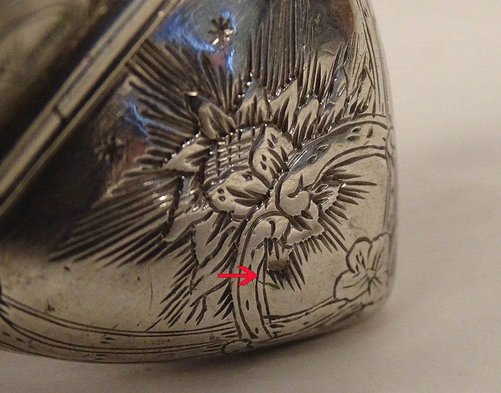 Small Solid Silver Heart-shaped Box, Used As A Reliquary And Vinegar Bottle, 17.37 G, 19th Century-photo-4