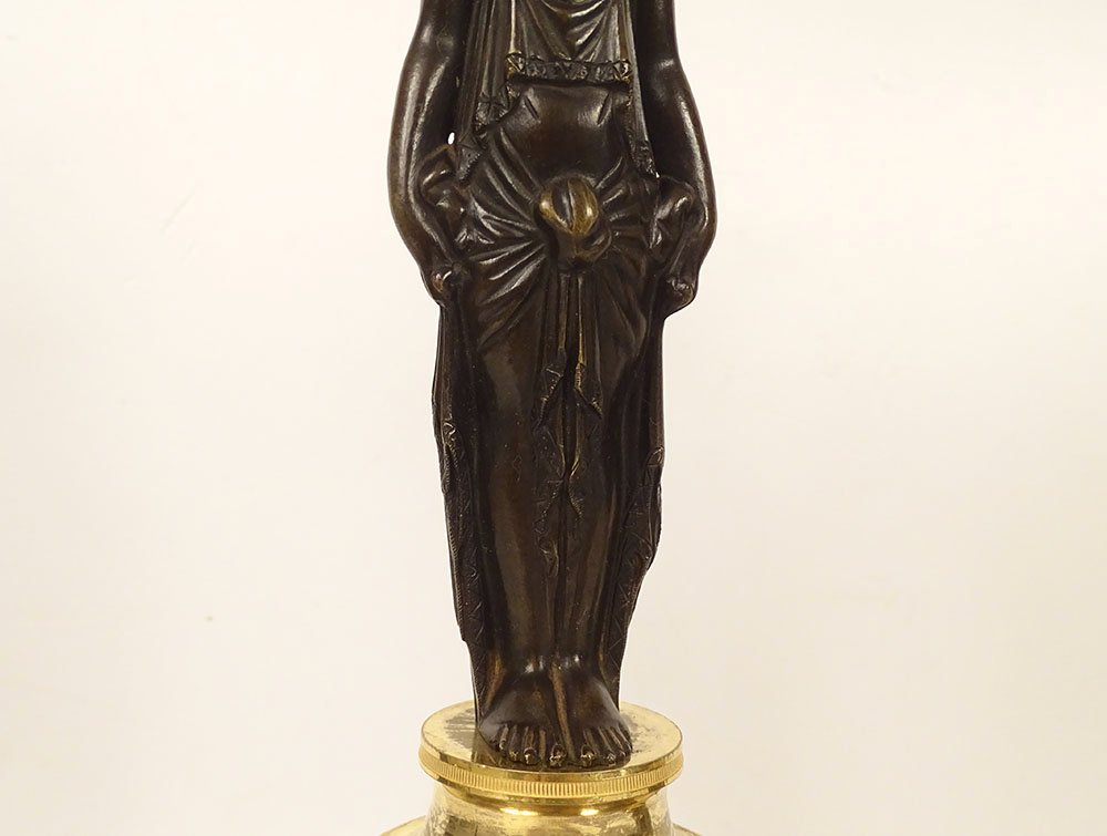 Pair Of Bronze Candlesticks Featuring Female Caryatids, "return To Egypt," Consulat Style, Marble, 19th Century-photo-1