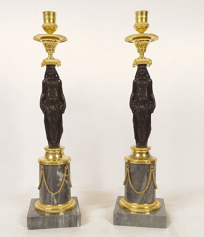Pair Of Bronze Candlesticks Featuring Female Caryatids, "return To Egypt," Consulat Style, Marble, 19th Century