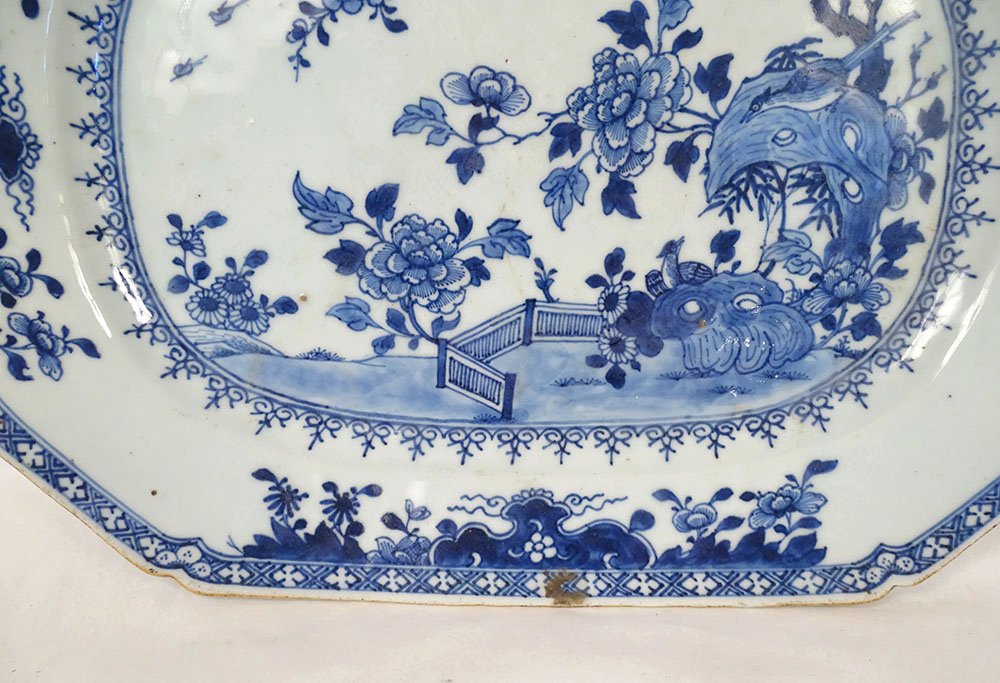 Plat octogonal porcelaine Chine blanc-bleu paysage fleurs Qianlong XVIIIème-photo-1
