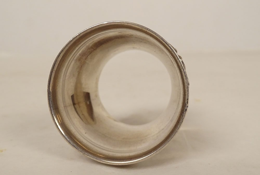 Solid Silver Egg Cup, Vieillard Paris, With Embossed Coat Of Arms Decoration, 19th Century-photo-5