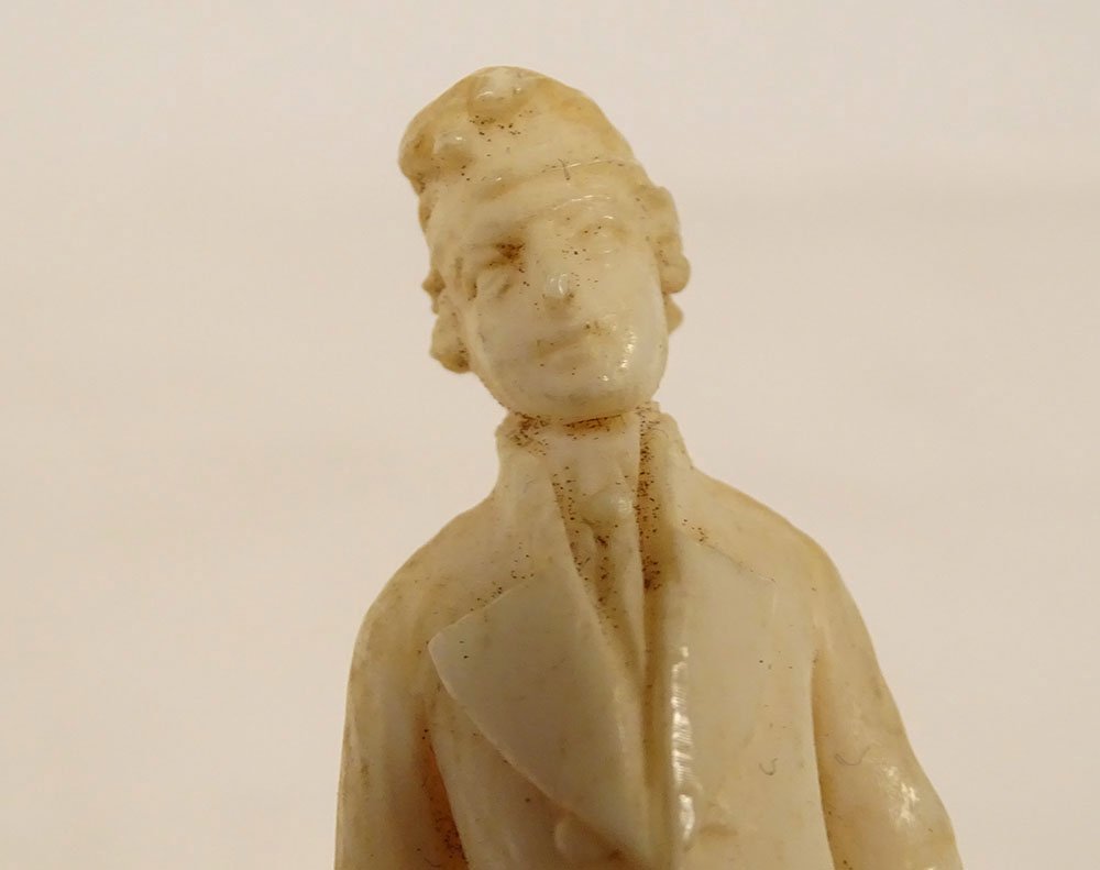 2 Small Ivory Needle-holder Sculptures From Dieppe And Poletais, Depicting A Fishing Couple, 19th Century-photo-2