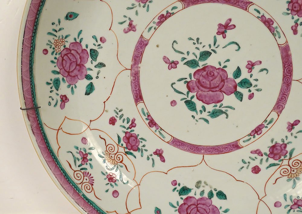 Large Round Porcelain Dish, Compagnie Indes, Famille Rose, China, Floral Design, 18th Century-photo-1