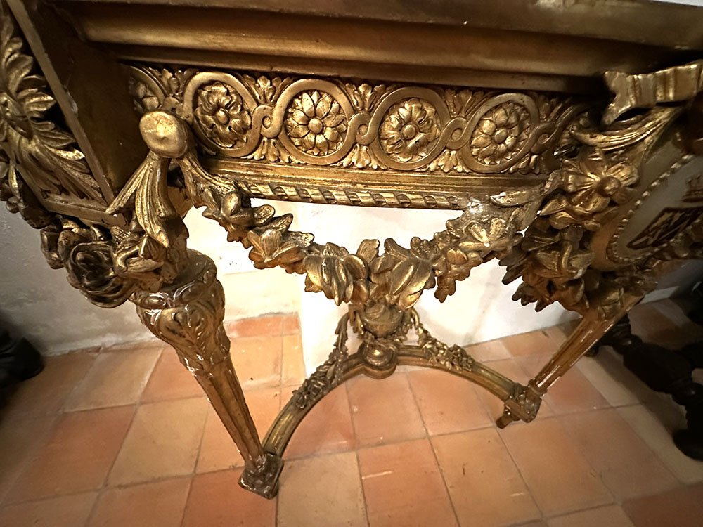 Console demi-lune Louis XVI bois doré armoiries blason fleurs marbre XIXème-photo-6