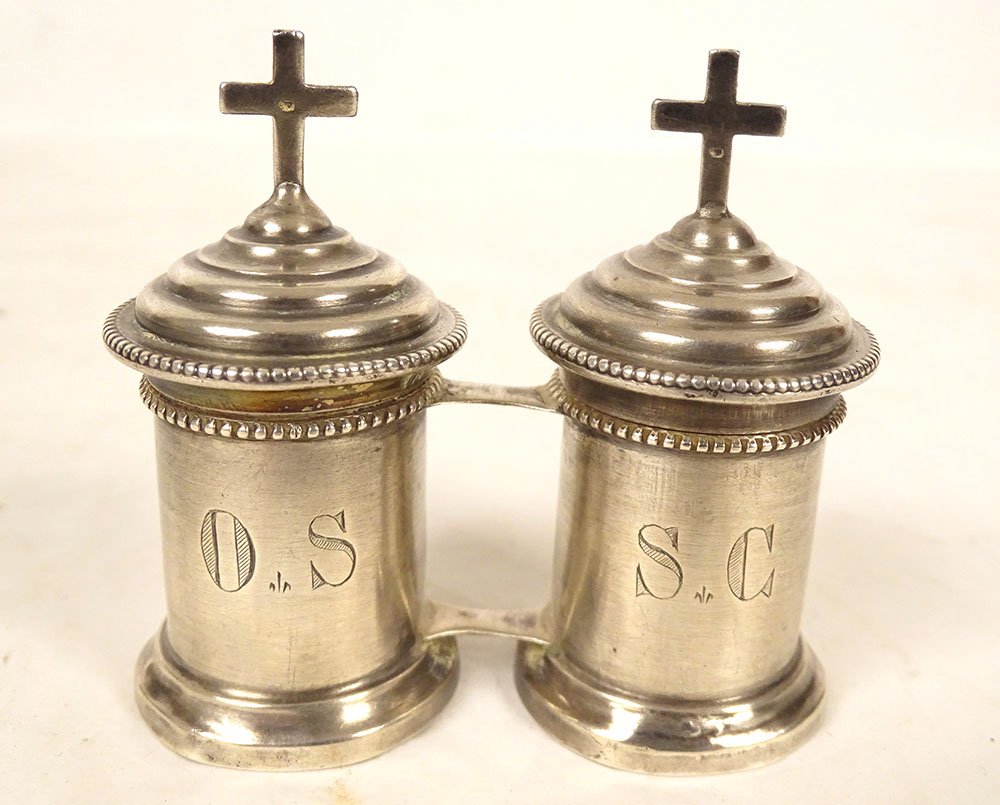 Paire ampoules huile sainte catéchumène Chrême argent massif Demarquet XIXè