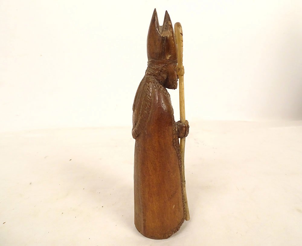 Small Wooden Sculpture Of A Saintly Bishop With A Crosier And Miter, 19th Century-photo-2