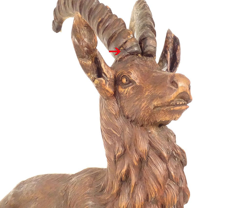 Large Black Forest Wood Carving Depicting A Chamois And A Ibex In The Alps, 19th Century-photo-4