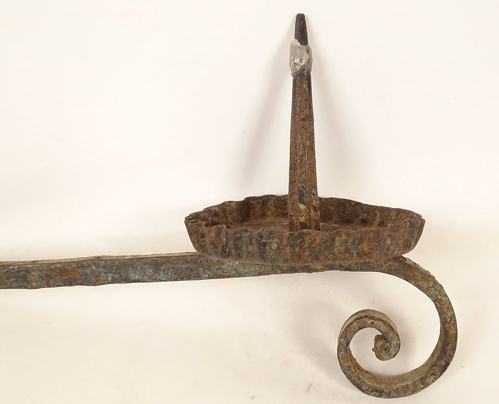 18th-century Wrought-iron Candlestick With Candle Holder-photo-3