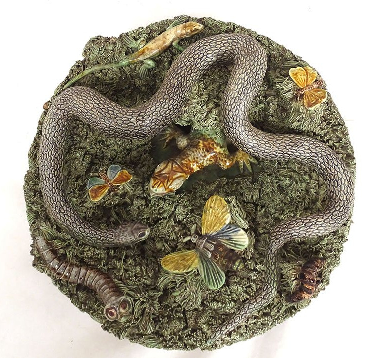 19th-century Caldas Da Rainha "figulines" Palissy "serpent" Rustic Trompe-l'œil Plate