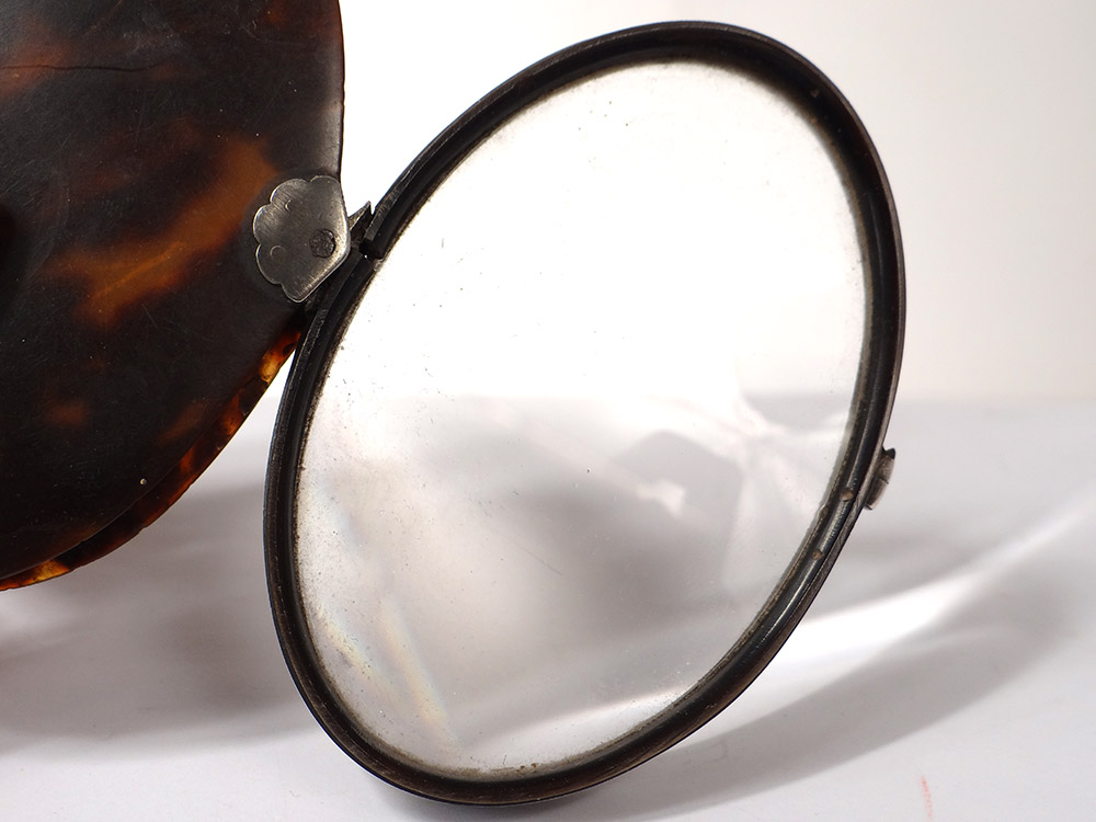 Oval Pocket Magnifier In Tortoiseshell Frame Sterling Silver Eighteenth Century-photo-3