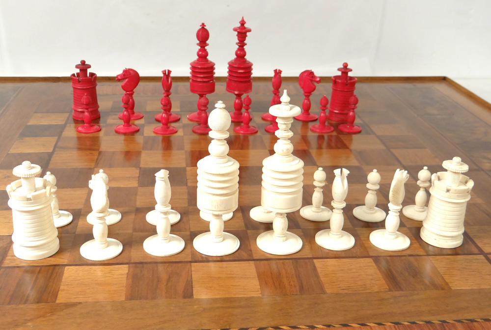 Chess Set Old Carved King King Pieces Cavalier Nineteenth Pieces-photo-1
