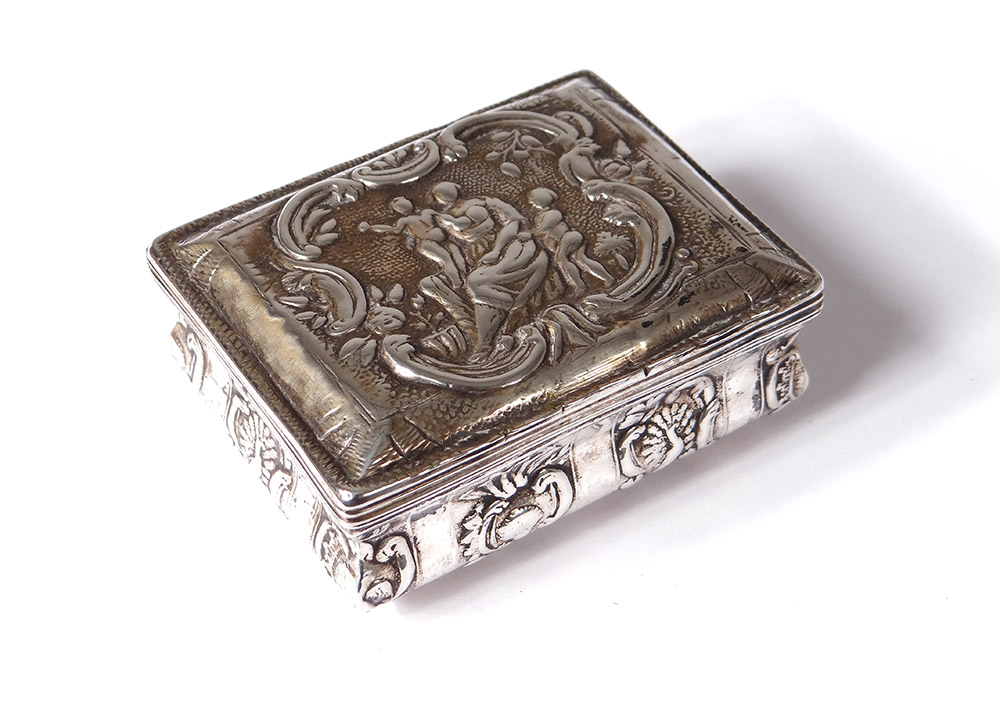 Small Box Sterling Silver Netherlands Woman Antique Children Peacocks Vache Nineteenth