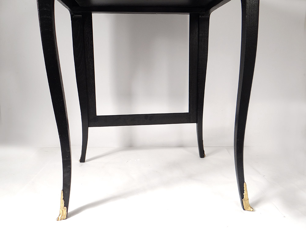 Table à écrire à écran Louis XV Bois Laqué Noir Cuir Rouge XIXème Siècle-photo-3