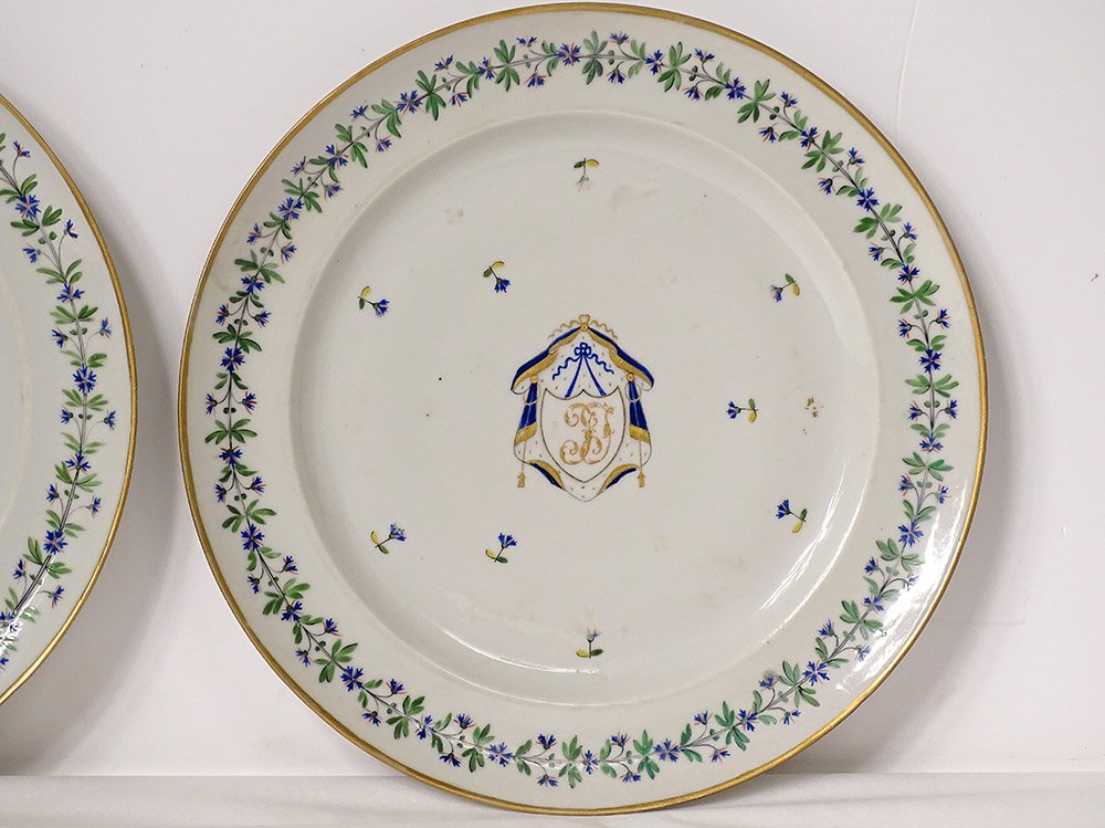 Pair Dish Company India Porcelain European Decor Barbeau Coat Of Arms 18th-photo-2