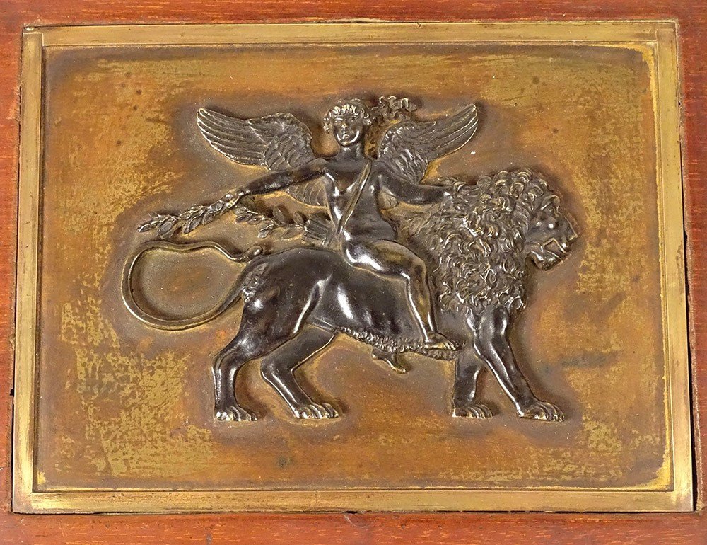 Sculpture Bas-relief Plaque Bronze Cupidon Lion Carquois XIXème Siècle-photo-2