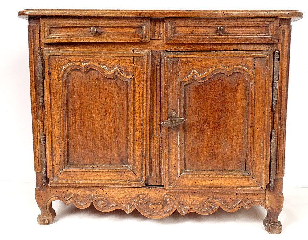 Small Buffet Louis XV Rustic Cherry Carved Hearts XVIIIth