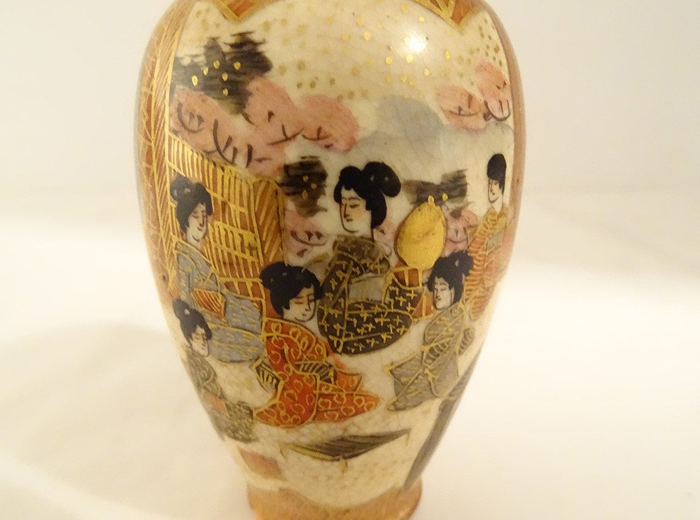 Petit Vase Porcelaine Satsuma Japon Personnages Geishas Signé XIXè Siècle-photo-2