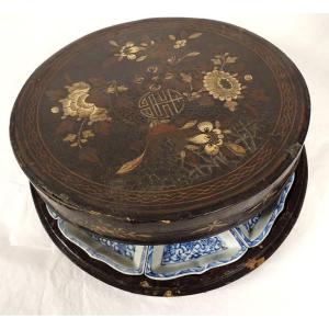 Lacquered Wood Box Porcelain Hors d'Oeuvre Service China Napiii Nineteenth