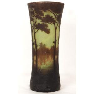 Large Cornet Vase In Glass Paste Signed Daum Nancy, Art Nouveau XIXth