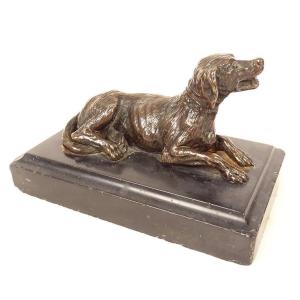 Presse-papier sculpture bronze chien chasse couché marbre noir XIXè siècle