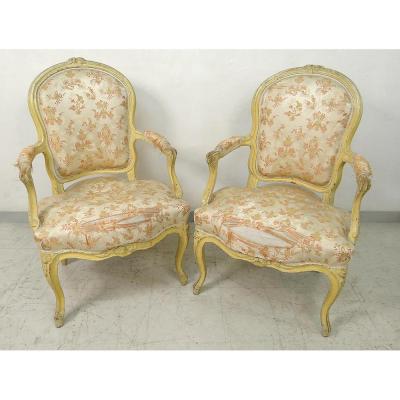 Paire Fauteuils Cabriolets Louis XV Bois Sculpté Estampille Courtois XVIIIè