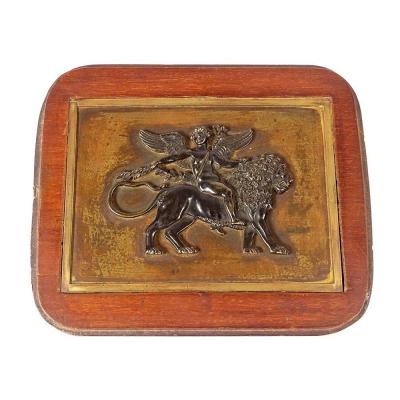 Sculpture Bas-relief Plaque Bronze Cupidon Lion Carquois XIXème Siècle