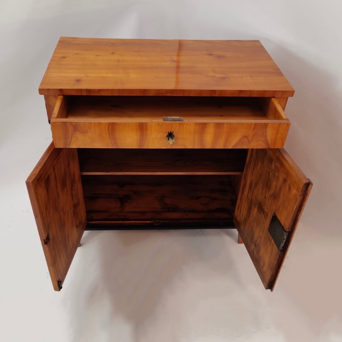Demi-meuble Biedermeier, En Merisier Avec Cariatides Sculptées-photo-4