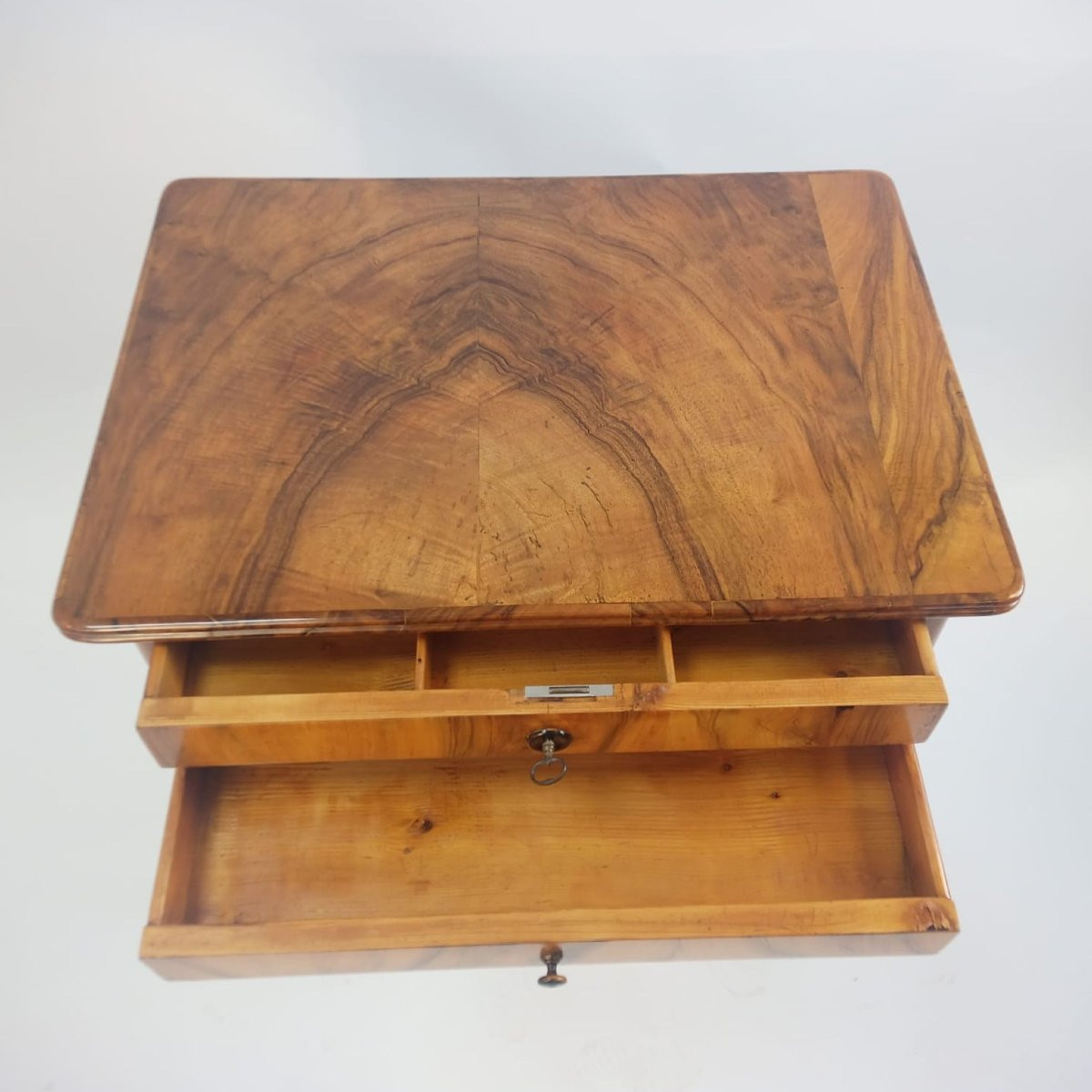 Biedermeier Side Table Circa 1820 In Walnut-photo-1