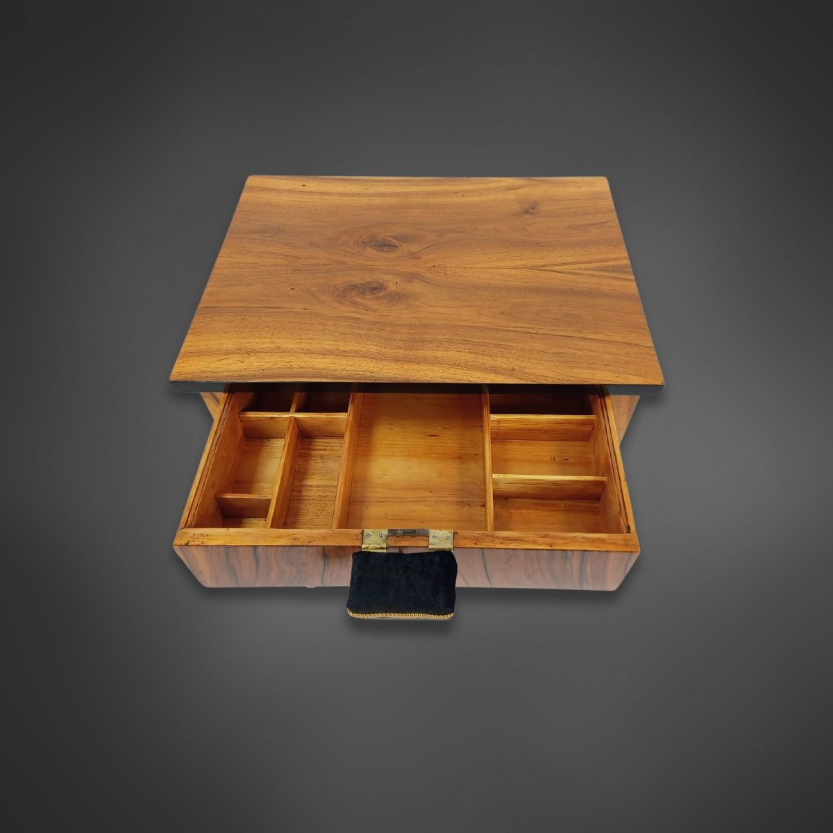 Table de salon Biedermeier de 1820 en noyer-photo-4