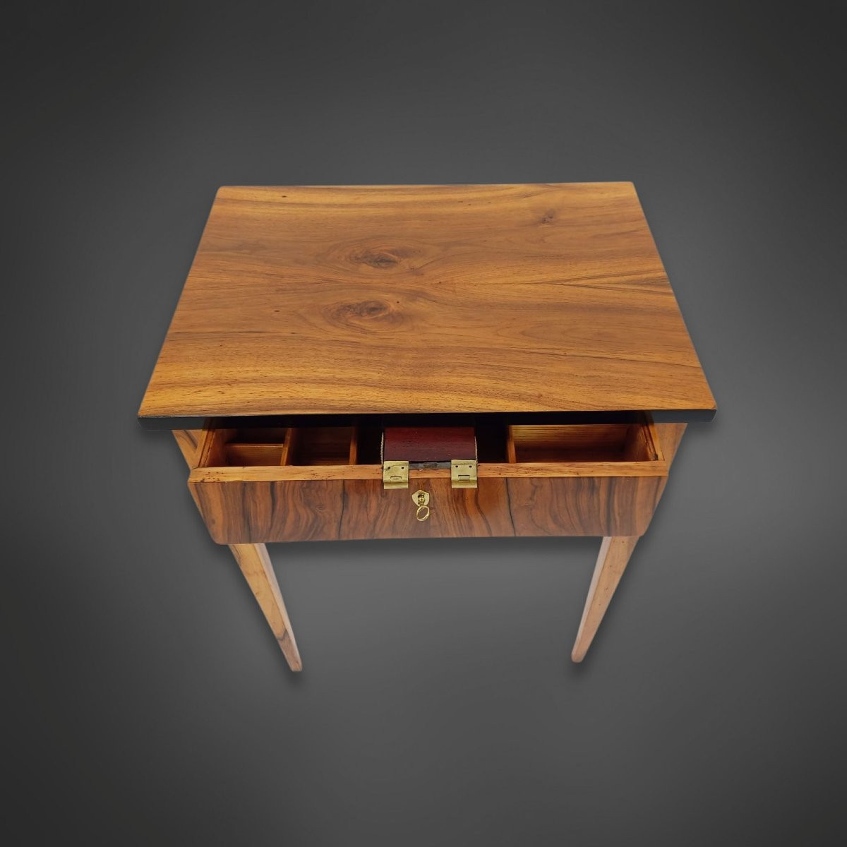 Table de salon Biedermeier de 1820 en noyer-photo-5