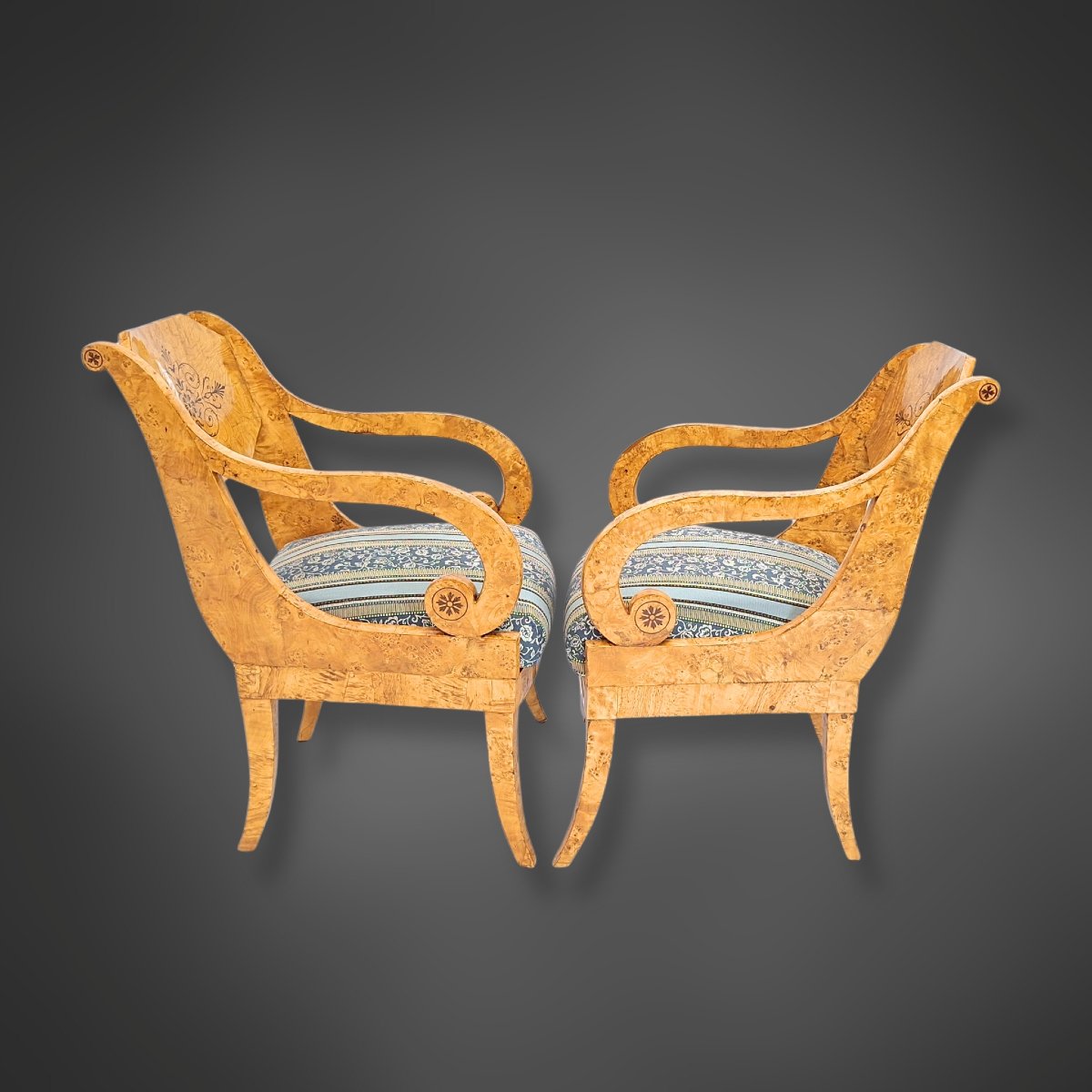 Quatre fauteuils, bouleau madré, Biedermeier russe/balte, vers 1835/40-photo-3
