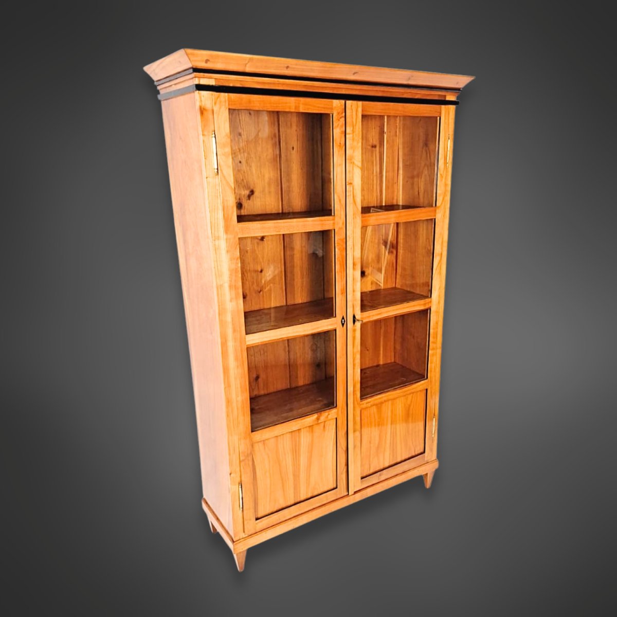 Vitrine Biedermeier, à deux portes, merisier massif, Allemagne du Sud 1825-photo-3