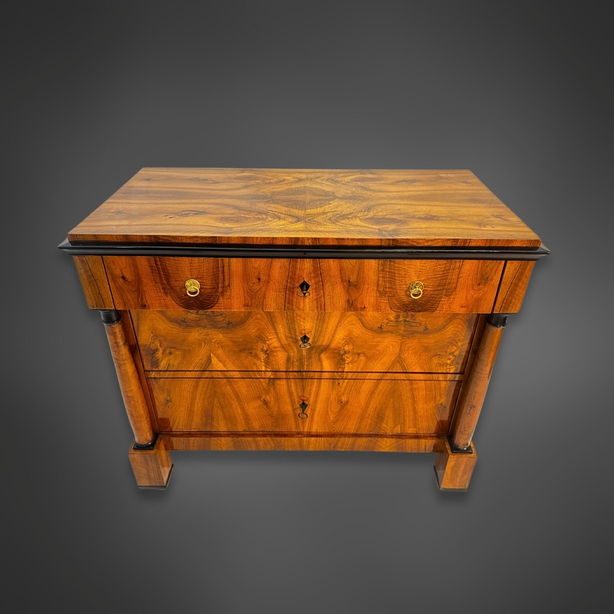 Biedermeier Chest Of Drawers And Writing Desk In Walnut – Circa 1820–1830-photo-3