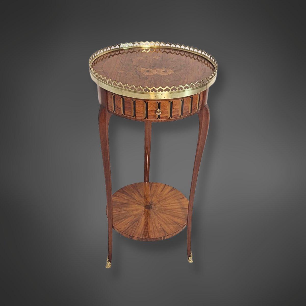 Petite table d'appoint ancienne de style Louis XVI, France, vers 1900-photo-2